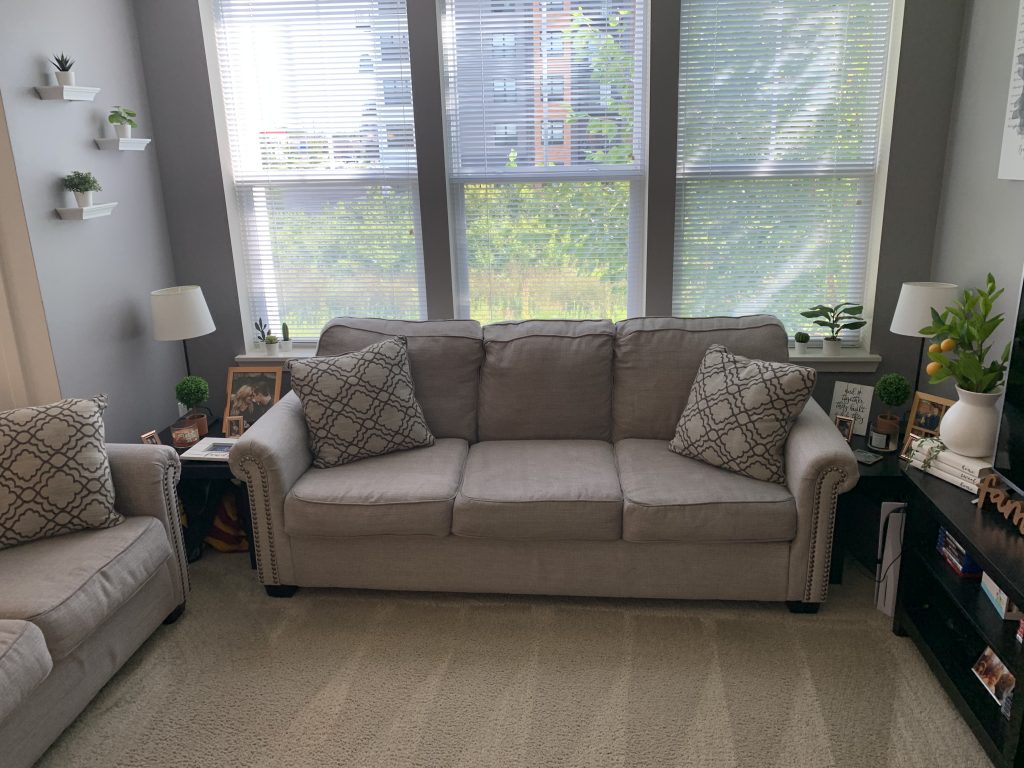 Sofa Cleaning in Wheeling by Classic Touch Floor Care